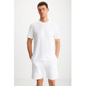 Tricou slim fit din amestec de bumbac cu decolteu la baza gatului Tiago