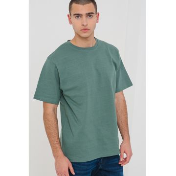 Tricou cu decolteu la baza gatului si imprimeu text - Galben/Verde pal