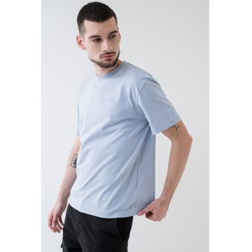 Tricou de bumbac cu decolteu la baza gatului