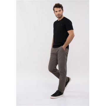 Tricou  T-Hubris pentru barbati - negru - decolteu deschis - buzunar pe piept - S - Negru