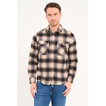 Camasa cu model in carouri si buzunare pe piept - Maro inchis/Bej