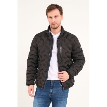 Geaca texturata cu guler scurt - Negru