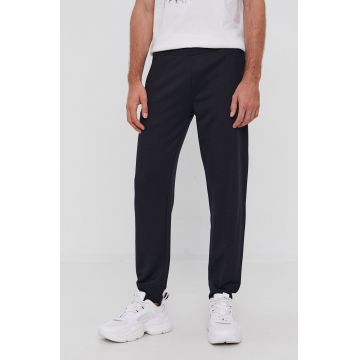 Emporio Armani pantaloni barbati, culoarea albastru marin, drept Emporio Armani pantaloni barbati, culoarea albastru marin, drept