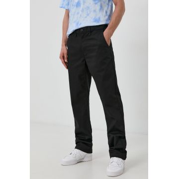 Vans Pantaloni bărbați, culoarea negru, cu fason chinos