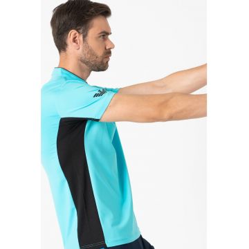 Tricou cu fenta cu nasturi