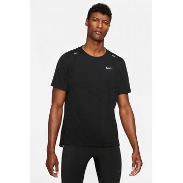 Tricou cu tehnologie Dri-Fit pentru alergare Rise 365