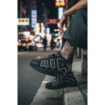 Adidasi barbati casual  albi AIR80