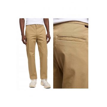 Pantaloni Barbati -  Lee Regular Chino - Regular Fit - Cu Fermoar - 5 Buzunare - Lungi - Bumbac - Bej - Bej