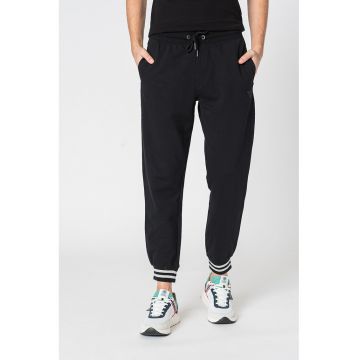 Pantaloni sport din amestec de bumbac cu snur de ajustare - Negru
