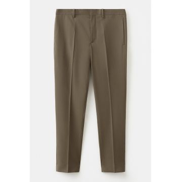 Pantaloni cu talie medie si pensa - Maro inchis