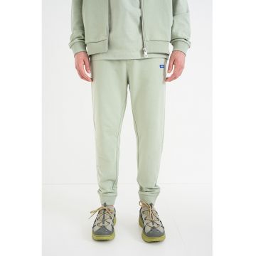Pantaloni de trening cu talie ajustabila Napin - Verde pal