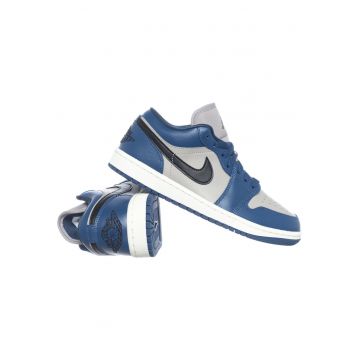 Pantofi sport  WMNS AIR JORDAN 1 LOW - albastru - piele naturala