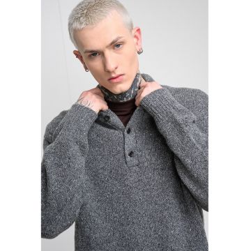 Pulover din amestec de lana cu fenta cu nasturi - Gri melange