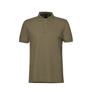 Tricou cu guler polo si broderie logo discreta - Verde masliniu