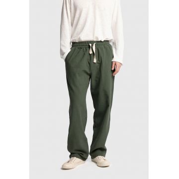 Pantaloni barbati -  croiala dreapta - snur in talie - verde kaki - bumbac 100%