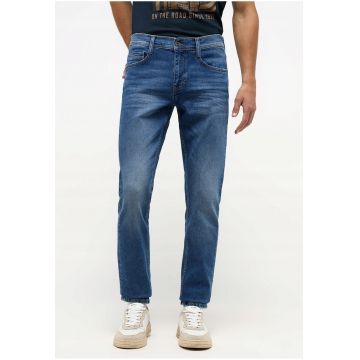 Blugi Barbati -  Jeans Oregon Slim - Slim Fit - Talie Medie - 5 Buzunare - Fermoar - Lungi - Bumbac - W34-L30 US - Albastru