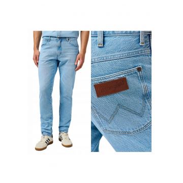 Blugi Barbati -  River Arctic - Straight Fit - Talie Inalta - 5 Buzunare - Fermoar - Lungi - Bumbac - W33-L30 US - Albastru