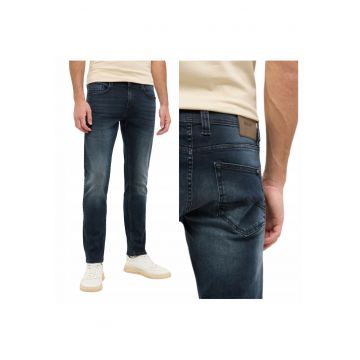 Blugi Barbati -  Style Oregon Slim - Slim Fit - Talie Joasa - 5 Buzunare - Fermoar - Lungi - Bumbac - W31-L30 US - Albastru