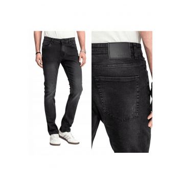 Blugi Barbati -  Felix - Straight Fit - Talie Medie - 5 Buzunare - Fermoar - Lungi - Bumbac - W31-L34 US - Negru