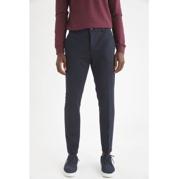 Pantaloni relaxed fit