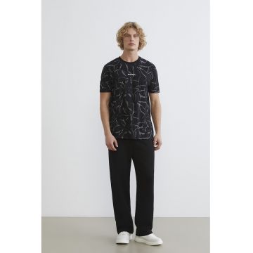 Pantaloni de trening cu buzunare laterale - Negru