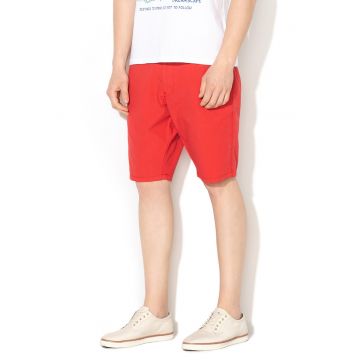 Pantaloni scurti chino - cu talie medie Nakuro - Rosu vermillion