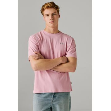 Tricou din bumbac cu logo brodat discret Connor - Roz pastel
