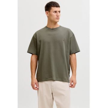 Tricou regular-fit cu decolteu la baza gatului - Verde sparanghel