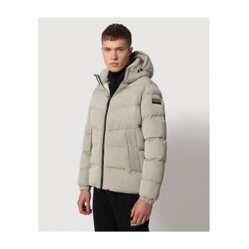 Geaca matlasata cu gluga Messner -