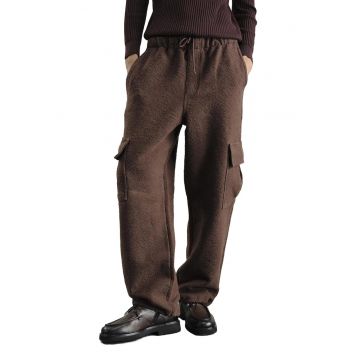 Pantaloni barbati -  Relaxed Fit - talie elastica - maro - poliester