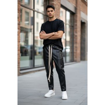 Pantaloni de trening negri conici 2648