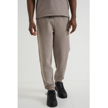 Pantaloni relaxed fit de trening Dimacs - Maro taupe