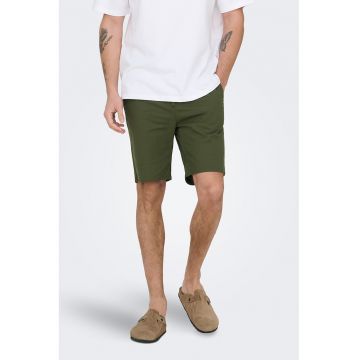 Pantaloni scurti cu snur in talie - Verde masliniu