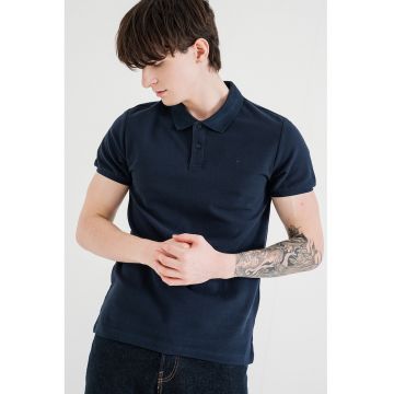 Tricou polo cu croiala slim-fit