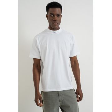 Tricou regular fit cu decolteu la baza gatului - Alb optic