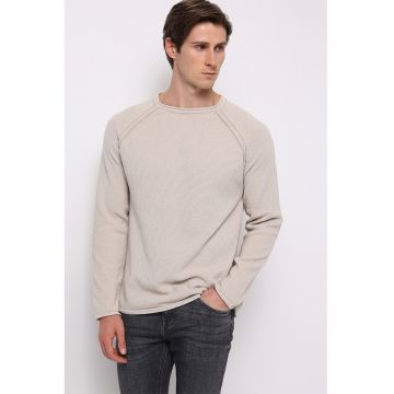 Pulover lejer cu maneci raglan si decolteu rotund - Bej deschis