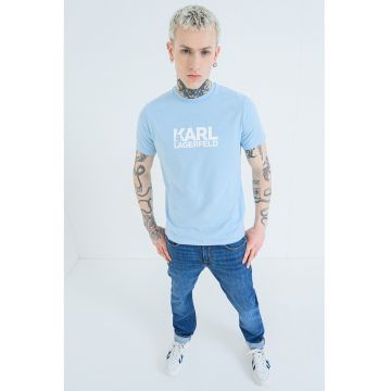 Tricou cu logo contrastant pe piept - Albastru deschis