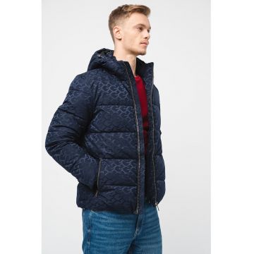 Geaca cu finisaj impermeabil si vatelina - Albastru ultramarin/Bleumarin