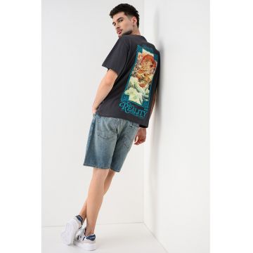 Tricou cu decolteu la baza gatului si imprimeu pe partea din spate - Galben antichizat/Gri inchis