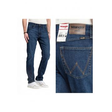 Blugi Barbati -  Athletic Fit - Straight Fit - Talie Medie - Lungi - Fermoar - 5 Buzunare - Bumbac - W31-L32 US - Albastru