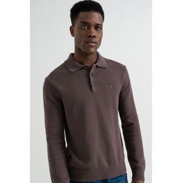 Pulover din tricot cu fenta cu nasturi - Maro pamantiu