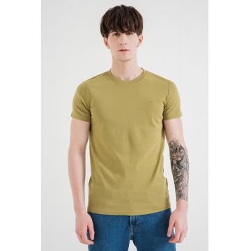 Tricou slim fit cu model uni - Verde masliniu
