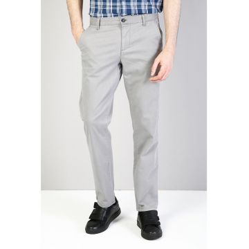 Pantaloni chino drepti