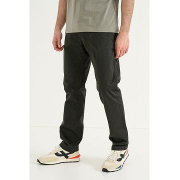 Pantaloni regular fit din amestec de bumbac organic - Verde inchis