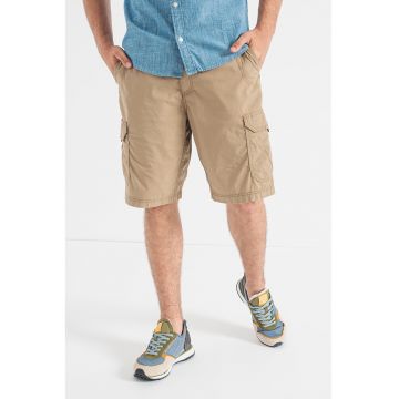 Pantaloni scurti cargo cu talie joasa Crossroad - Maro camel