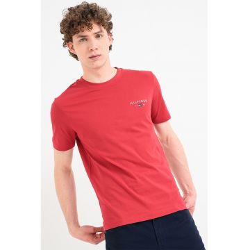 Tricou cu decolteu la baza gatului si imprimeu logo - Rosu