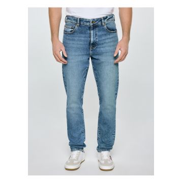 Blugi cu croiala conica Quentin