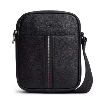 Geantă crossbody bărbați Tommy Hilfiger neagră 3421BGEA4168N