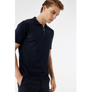 Tricou polo cu fermoar scurt