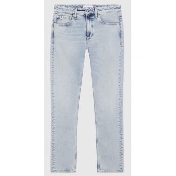 Blugi cu aspect prespalat -